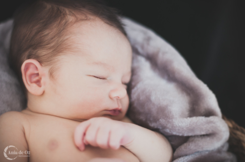 fotógrafo sesiones recién nacido en álava